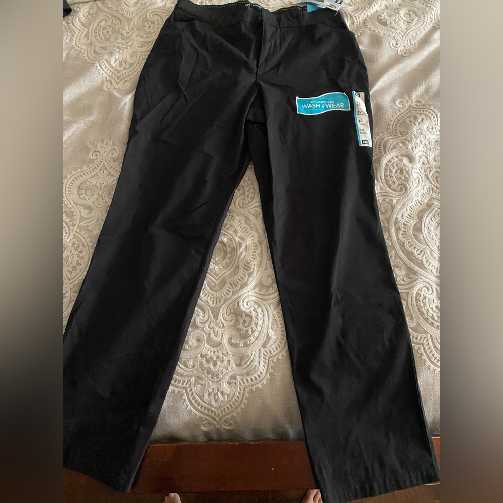 NWT Lee Women’s Black Relaxed Fit Dress Pants Size 12